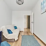 דירה Tawryczewskiego By Renters