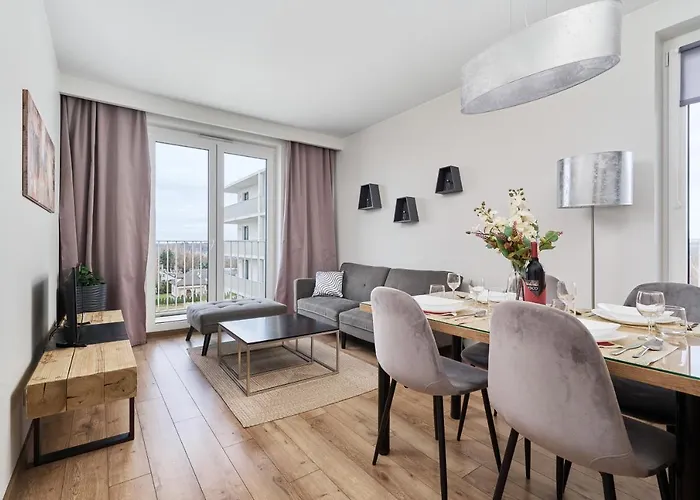 Tawryczewskiego By Renters *